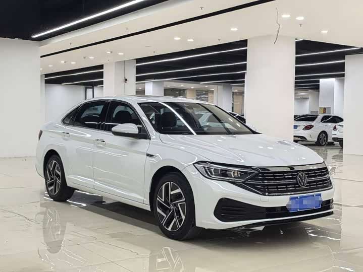 Фото 3 - Volkswagen Sagitar L