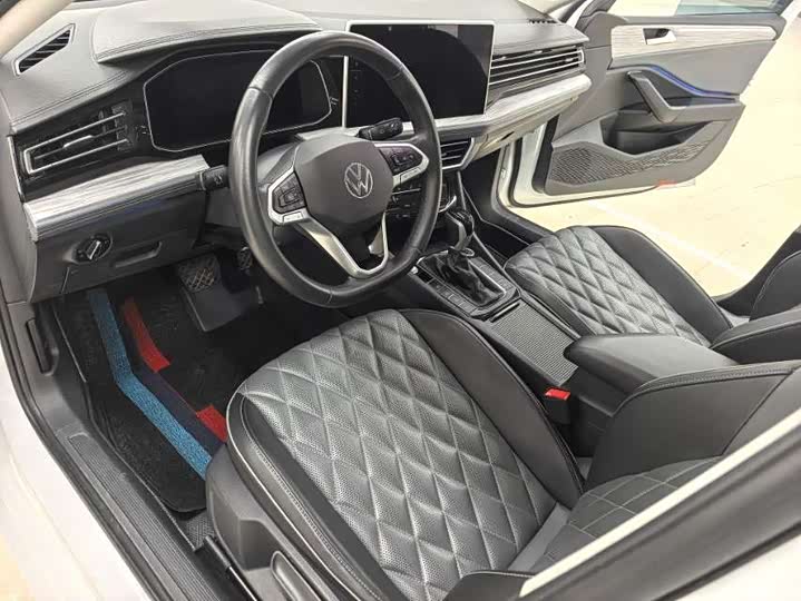 Фото 5 - Volkswagen Sagitar L