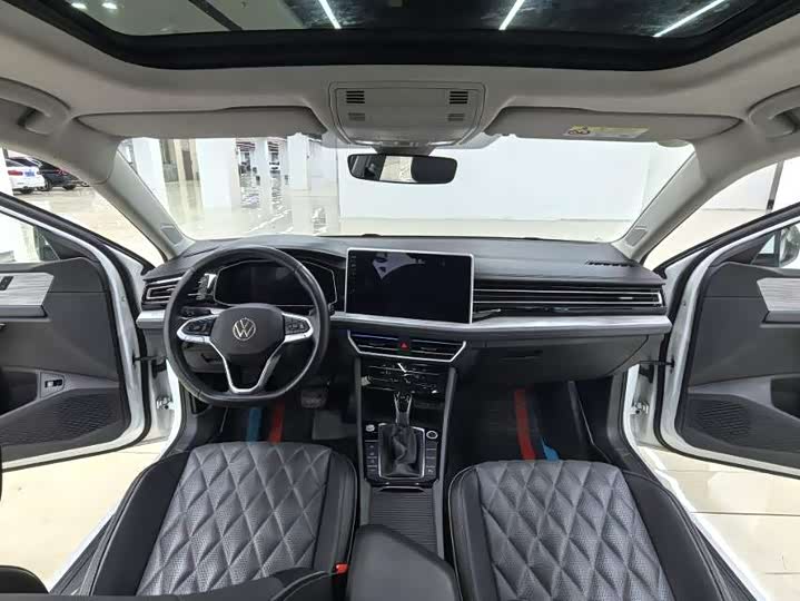 Фото 7 - Volkswagen Sagitar L