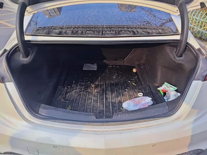 Photo 4 - Cadillac CT5