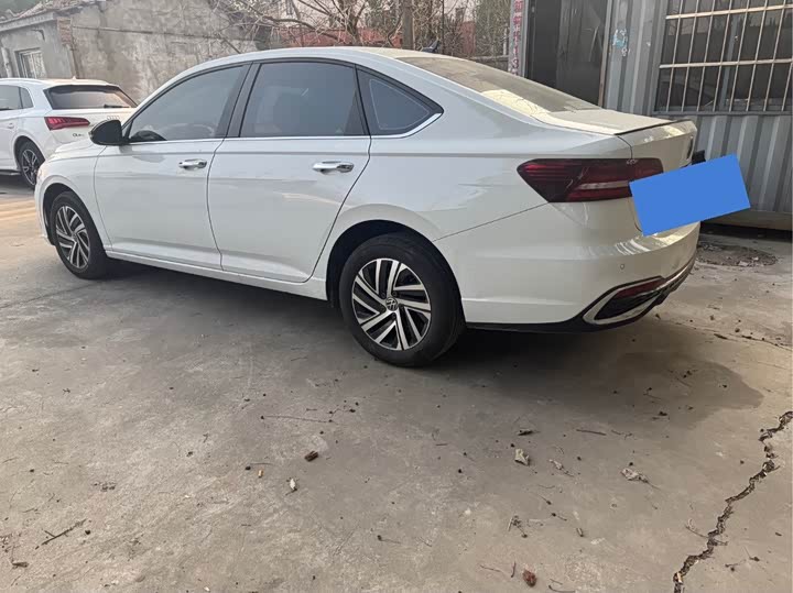 Фото 5 - Volkswagen Lavida