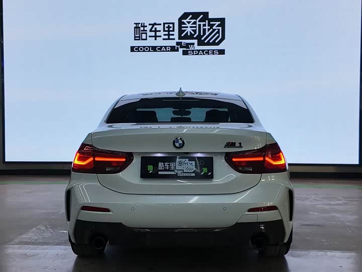 Фото 5 - BMW 1 Series