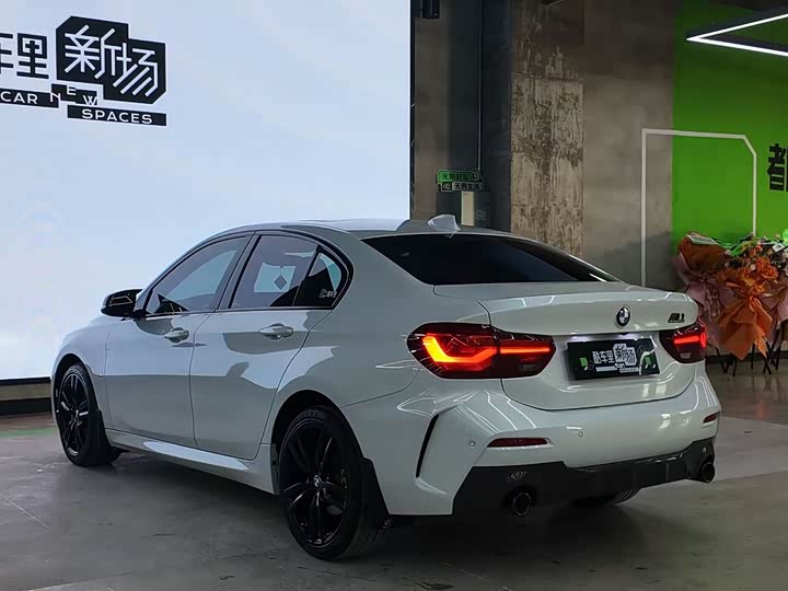 Фото 6 - BMW 1 Series