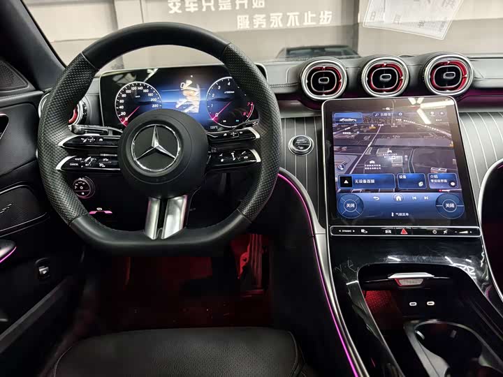 Фото 9 - Mercedes-Benz C-Class