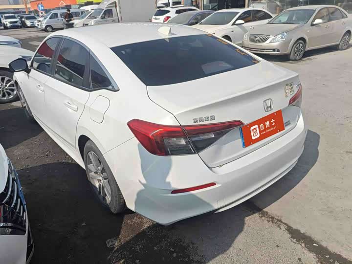 Фото 3 - Honda Civic