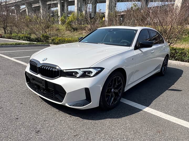 Фото 1 - BMW 3 Series