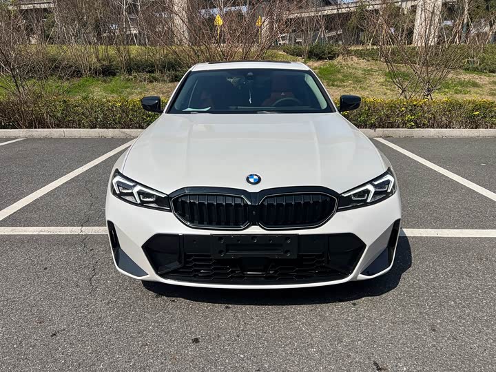 Фото 2 - BMW 3 Series