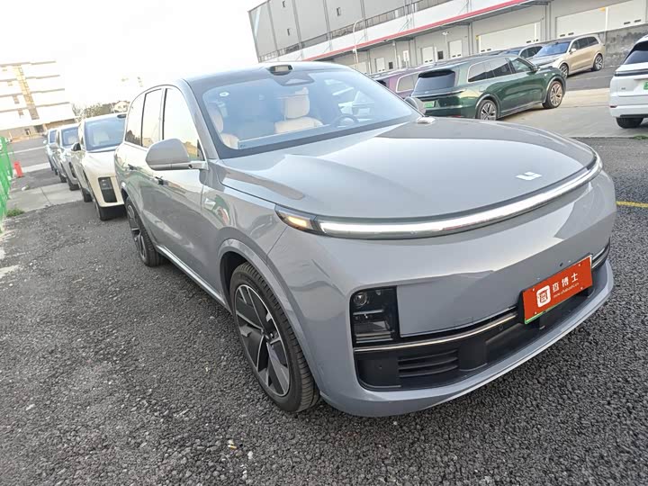 Фото 2 - LiXiang L8