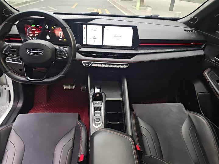 Фото 4 - Geely Binrui