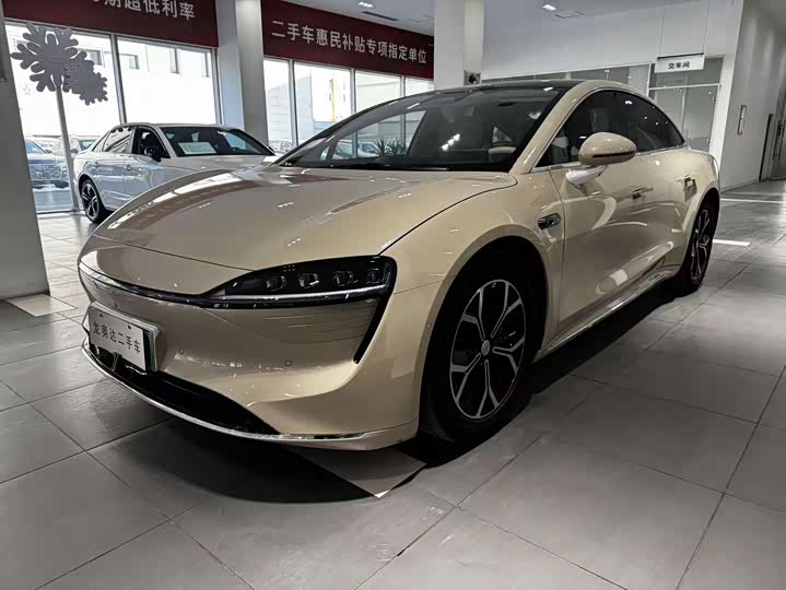 Фото 1 - Luxeed S7