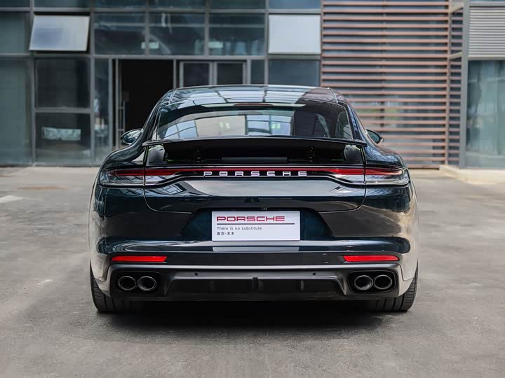 Фото 4 - Porsche Panamera