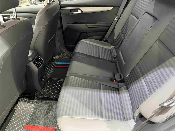 Фото 8 - Kia Sportage GT-line