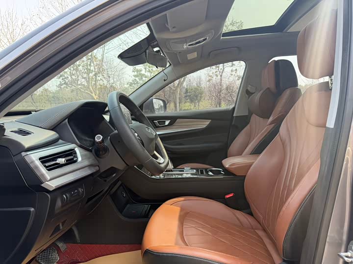 Photo 5 - Chery Tiggo 8