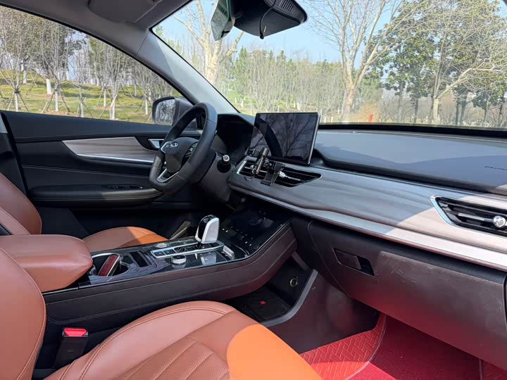 Photo 9 - Chery Tiggo 8