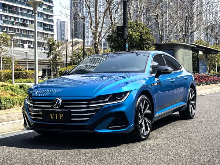 Фото 1 - Volkswagen CC