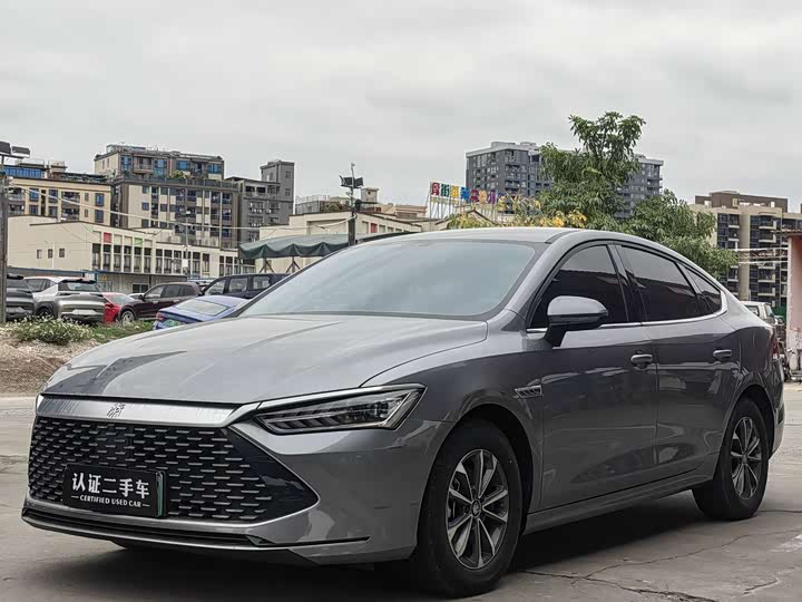 Фото 1 - BYD Qin Plus