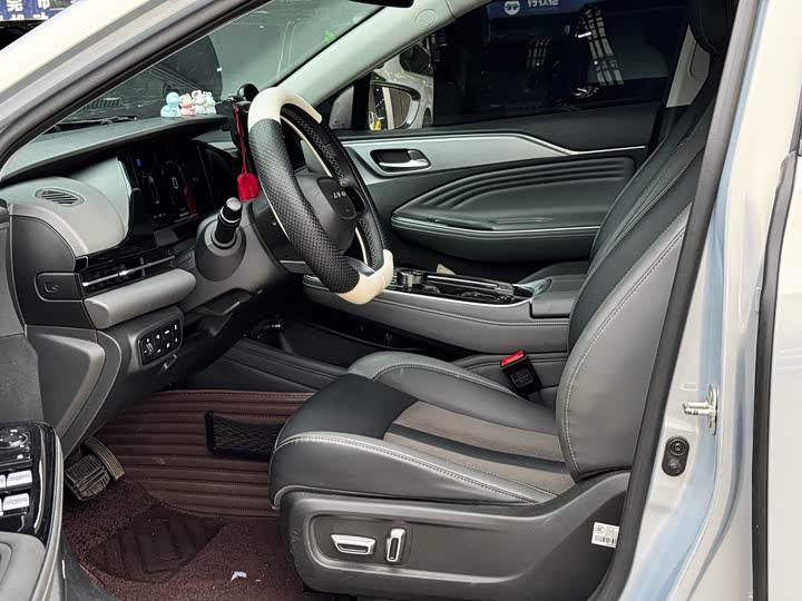 Фото 4 - GAC Aion S Plus