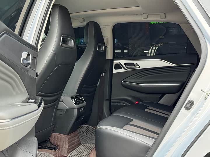 Фото 6 - GAC Aion S Plus