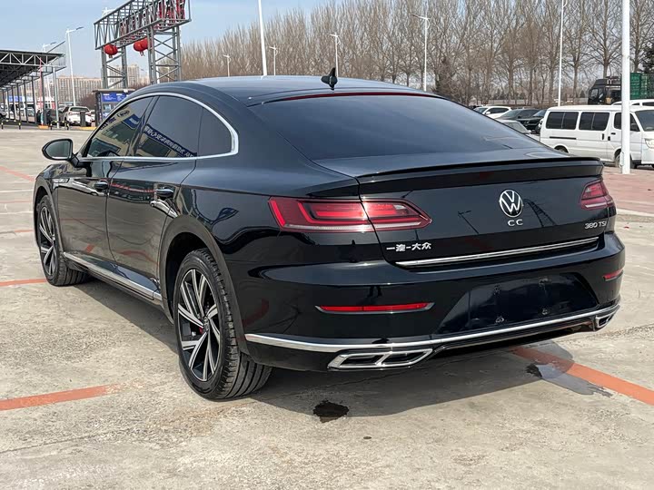 Фото 6 - Volkswagen CC