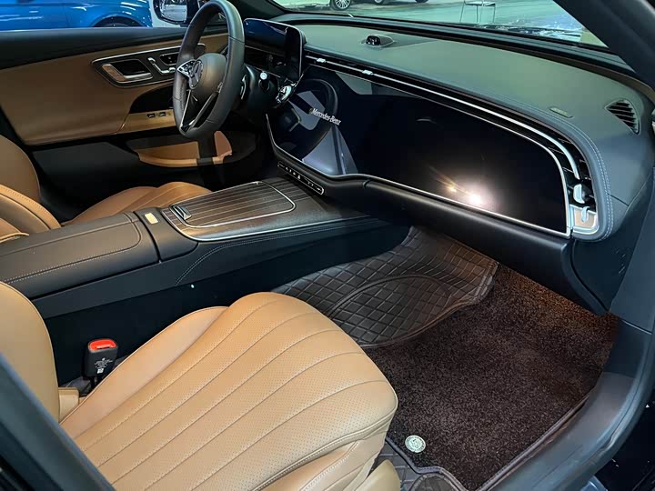 Фото 4 - Mercedes-Benz E-Class Hybrid