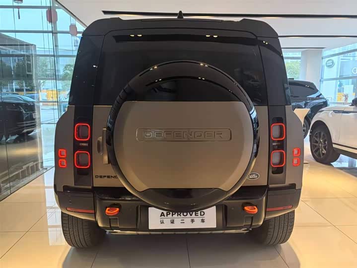 Фото 5 - Land Rover Defender