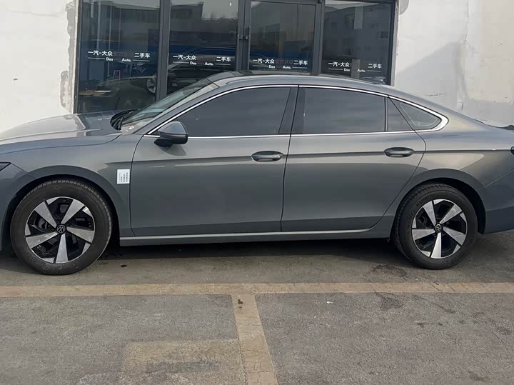 Фото 3 - Volkswagen Magotan