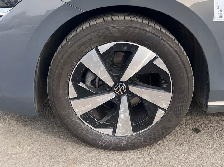 Фото 7 - Volkswagen Magotan