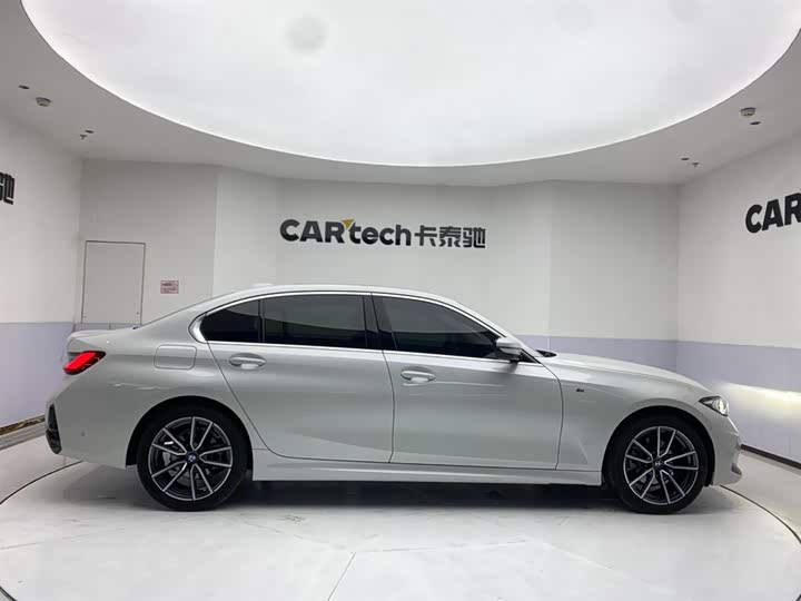 Фото 4 - BMW 3 Series