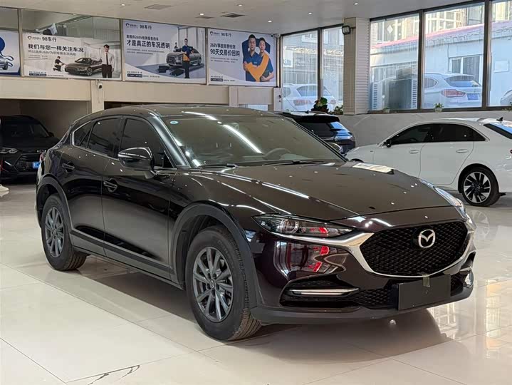 Фото 3 - Mazda CX-4