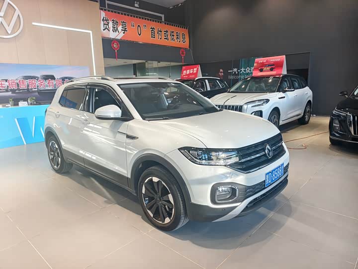 Фото 2 - Volkswagen Tacqua