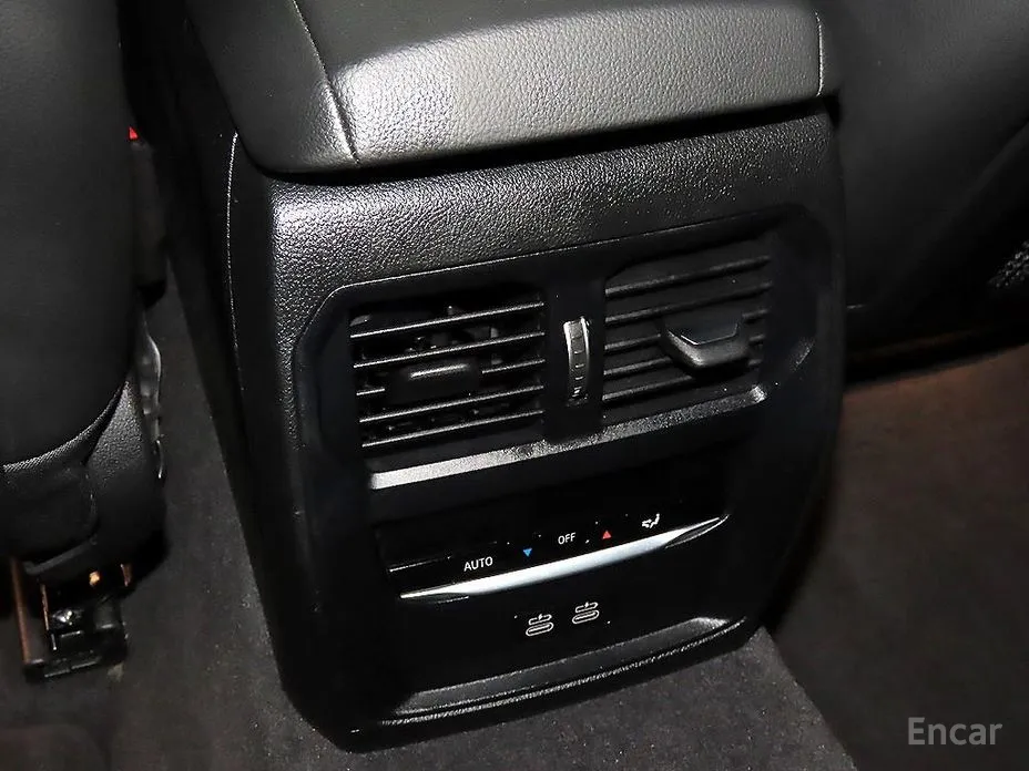 Photo 13 - BMW 3 Series