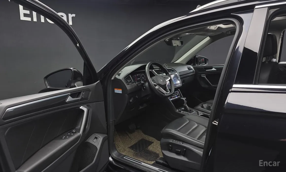 Фото 10 - Volkswagen Tiguan