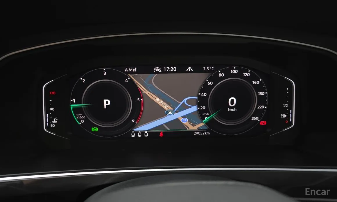 Фото 8 - Volkswagen Tiguan