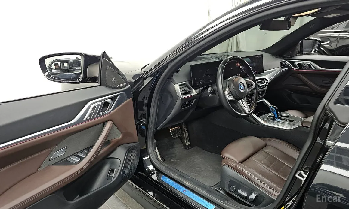 Фото 10 - BMW i4