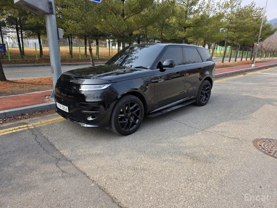 Photo 2 - Land Rover Range Rover Sport