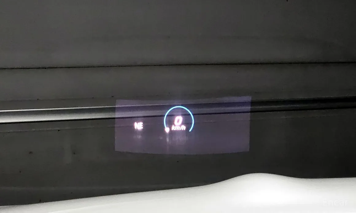 Фото 16 - Mercedes-Benz E-Class