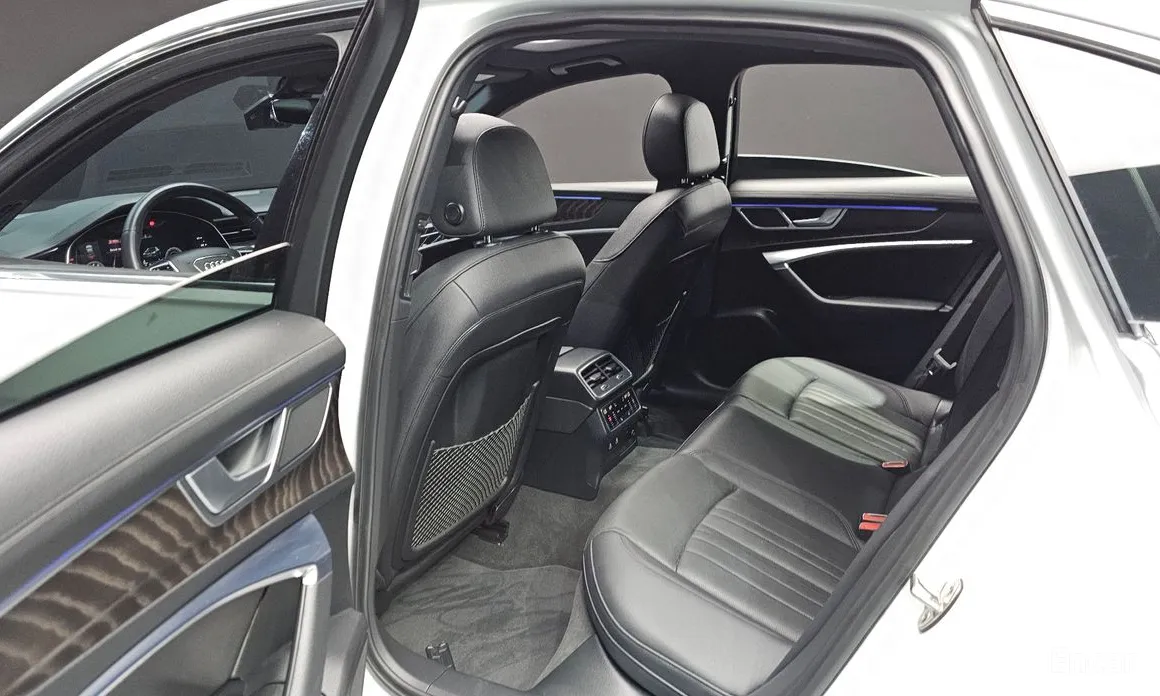 Фото 12 - Audi A6