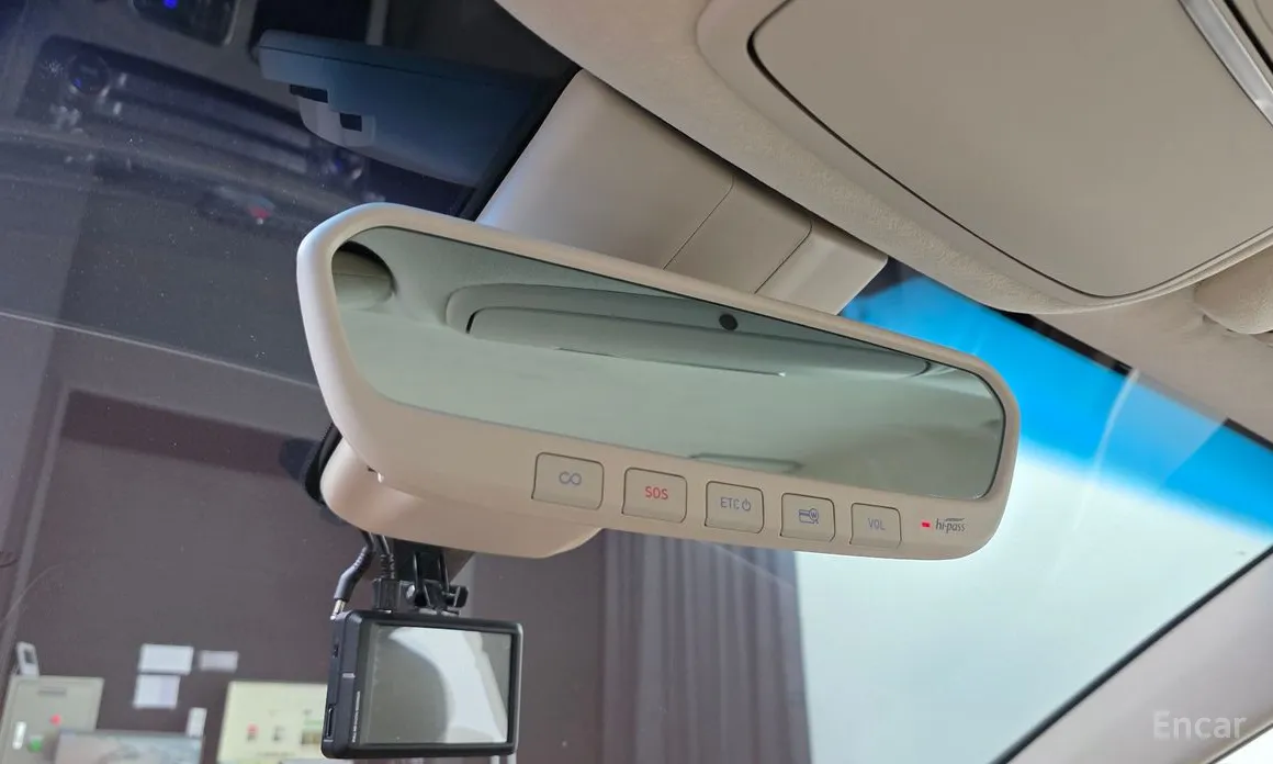 Фото 17 - Genesis G90