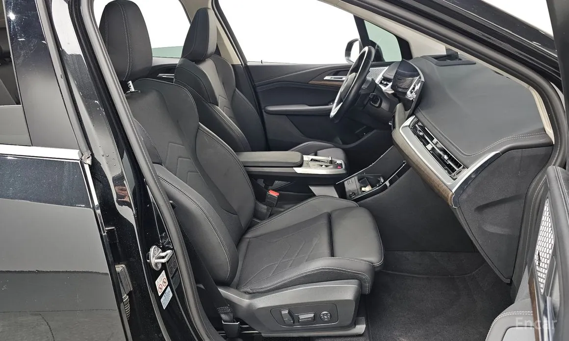 BMW 2 Series 2022 220i Luxury