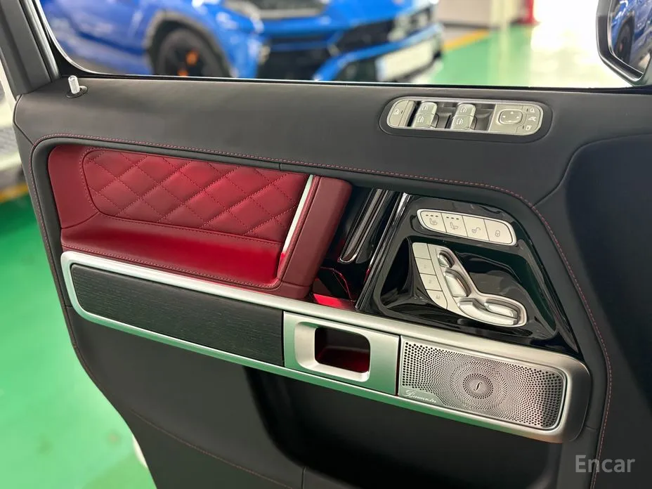 Фото 9 - Mercedes-Benz G-Class