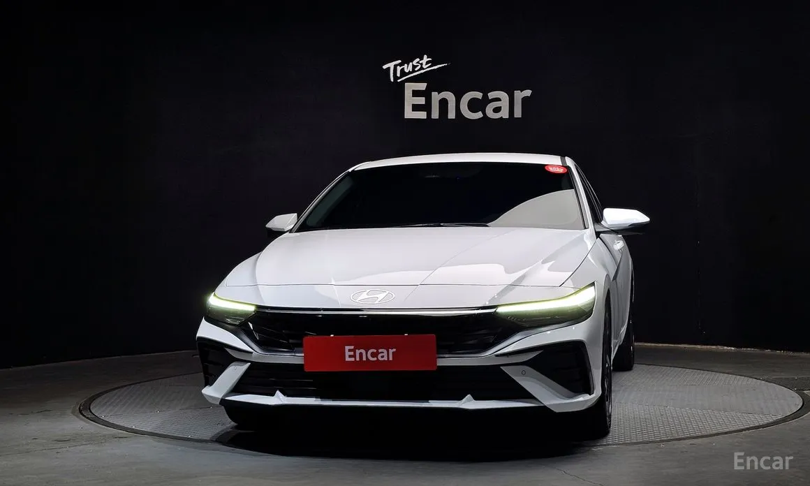 Фото 3 - Hyundai Avante