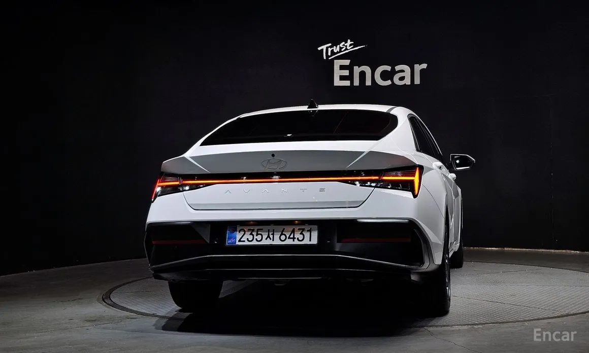 Фото 4 - Hyundai Avante