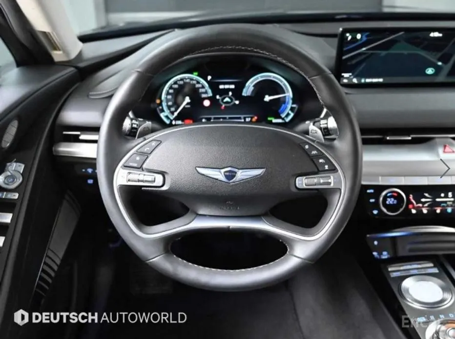 Фото 13 - Genesis G80