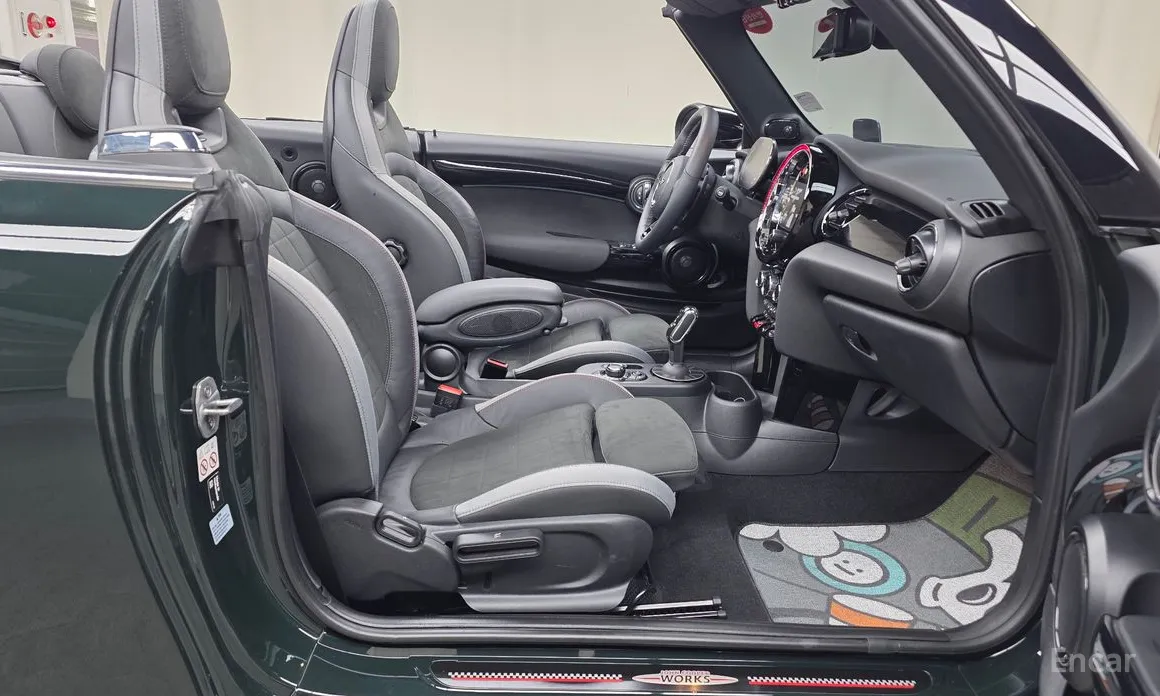 Фото 11 - Mini Cooper Convertible