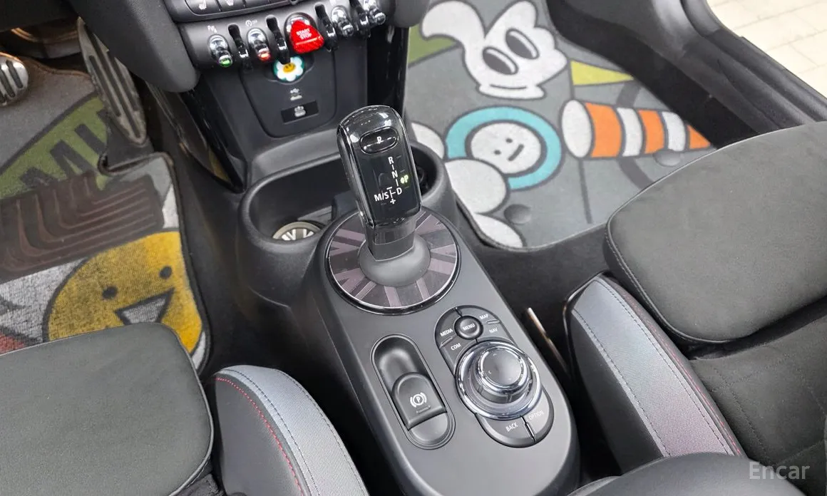 Фото 9 - Mini Cooper Convertible