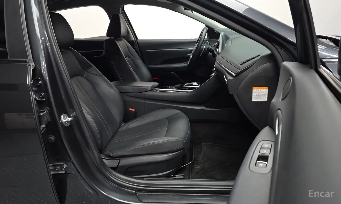 Фото 11 - Hyundai Sonata