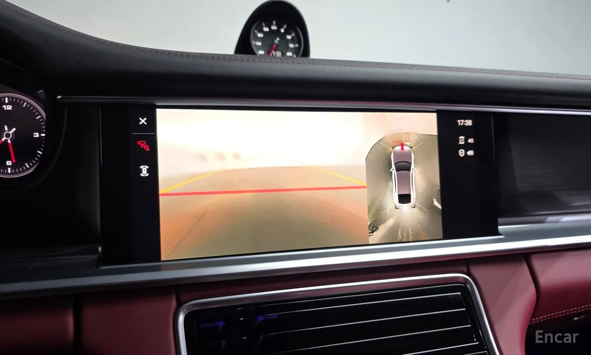 Фото 15 - Porsche Panamera