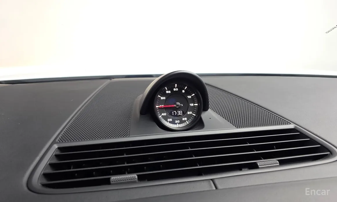 Фото 18 - Porsche Panamera