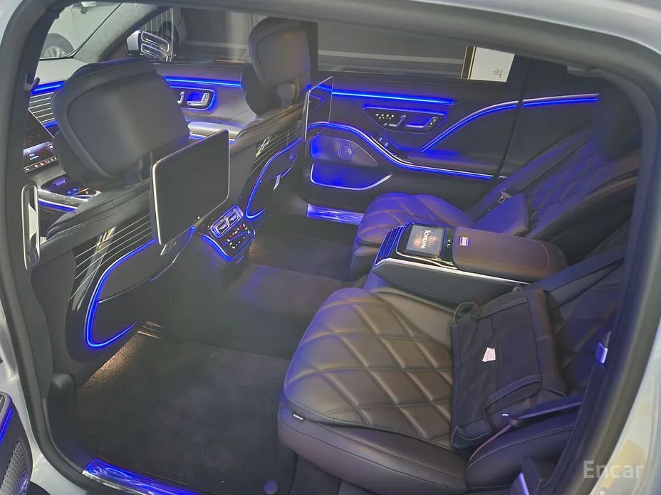 Фото 10 - Mercedes-Benz S-Class