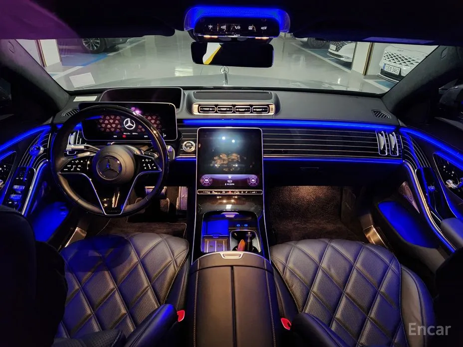 Фото 8 - Mercedes-Benz S-Class